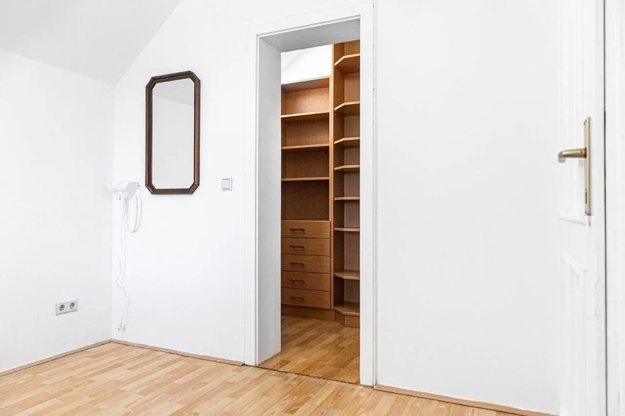 X Mar 2024 Comfortable Rooms In A Beautiful House Gd Vienna Villa